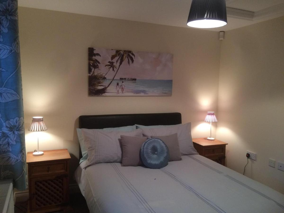 Coastal Escape Deal - 2 Bedroom House -Short Lets & Serviced Accommodation Екстер'єр фото