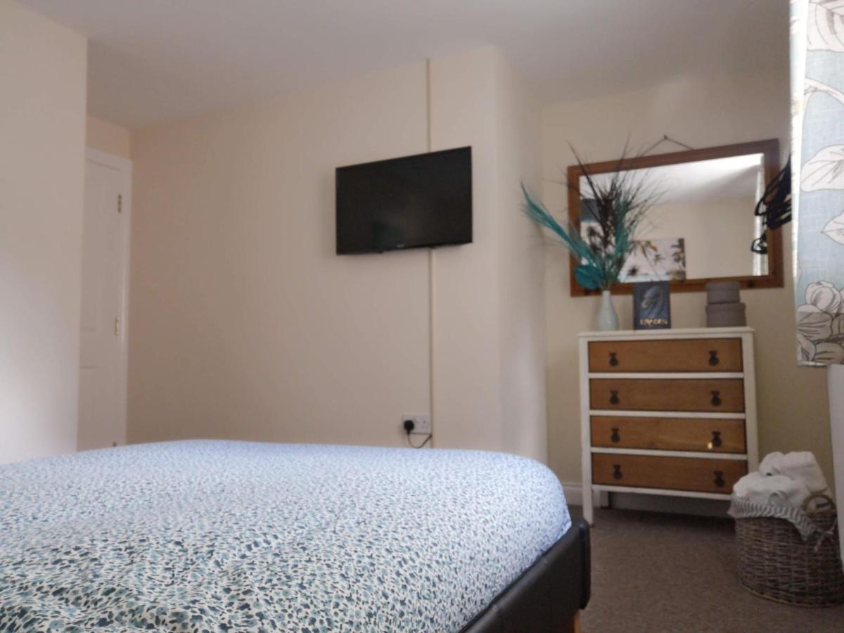 Coastal Escape Deal - 2 Bedroom House -Short Lets & Serviced Accommodation Екстер'єр фото