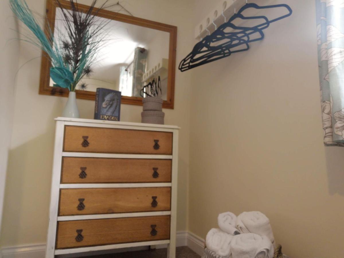 Coastal Escape Deal - 2 Bedroom House -Short Lets & Serviced Accommodation Екстер'єр фото